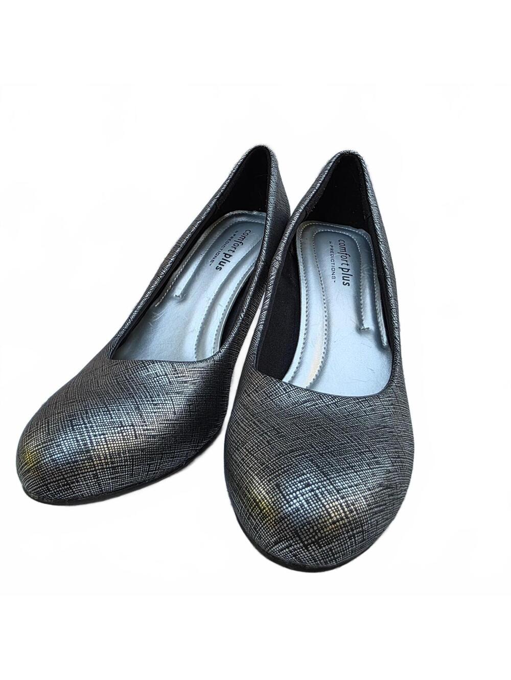 Brand new, Size 7 Comfort Plus Metallic textured round toe pumps